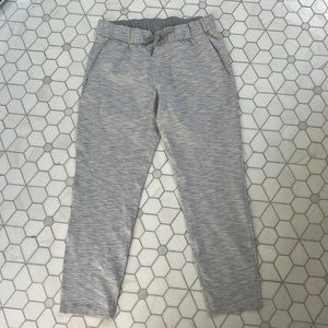 Lululemon size 8 jogger